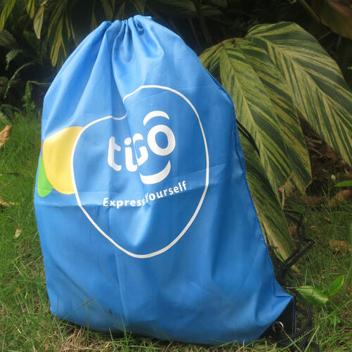 Sac de sport polyester avec cordon 47x38cm - Impression personnalisée Sac de sport polyester avec cordon 47x38cm - Impression personnalisée image
